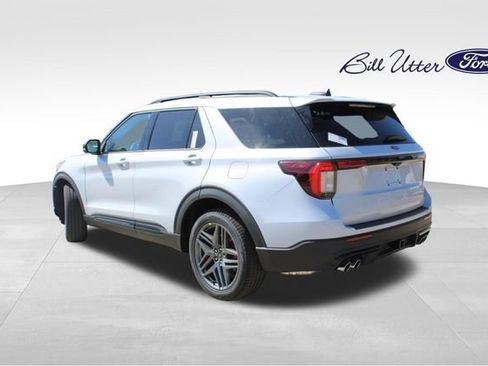 New 2026 Ford Explorer ST w/ Sun And Sound Package image 4