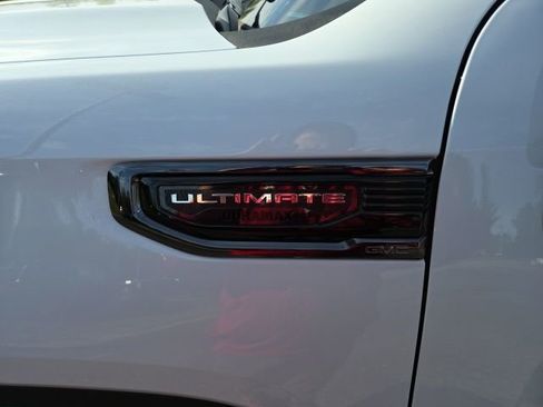 Used 2026 GMC Sierra 1500 Denali Ultimate AWD/4WD image 48
