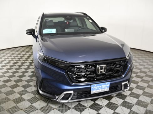 Certified 2025 Honda CR-V Sport Touring image 3