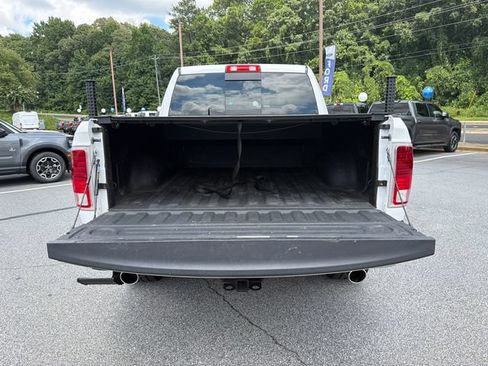Used 2018 RAM 1500 Laramie w/ Convenience Group AWD/4WD image 20