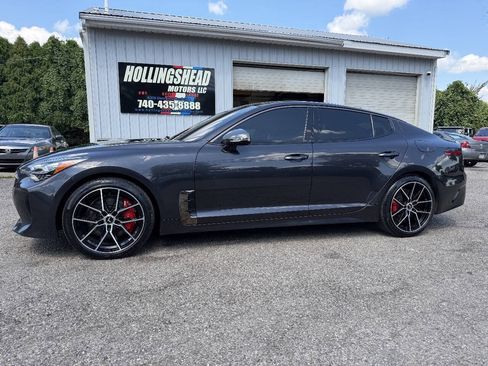 Used 2021 Kia Stinger GT1 AWD/4WD image 1