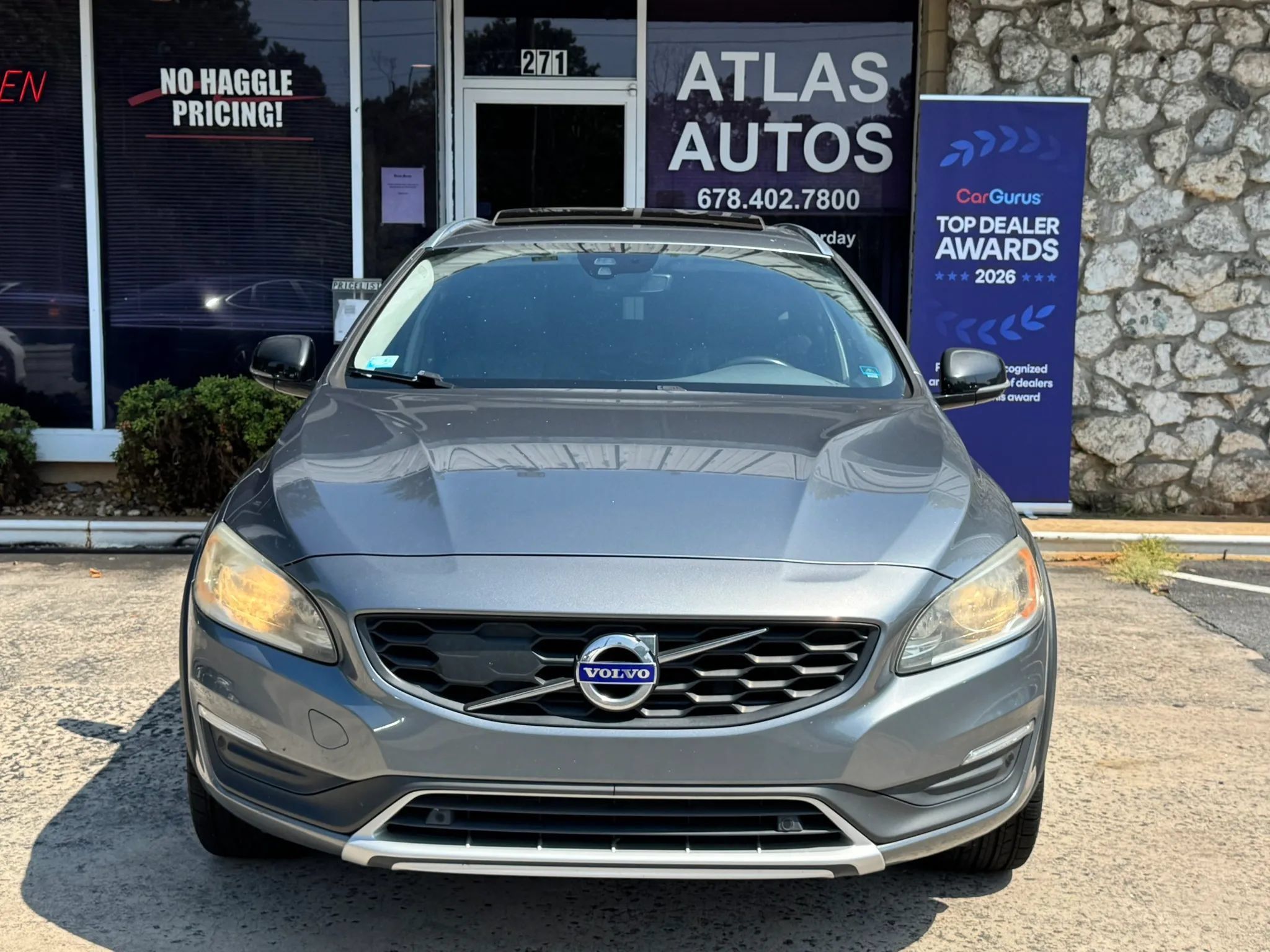 Used 2016 Volvo V60 T5 Cross Country w/ Convenience Package AWD/4WD image 2