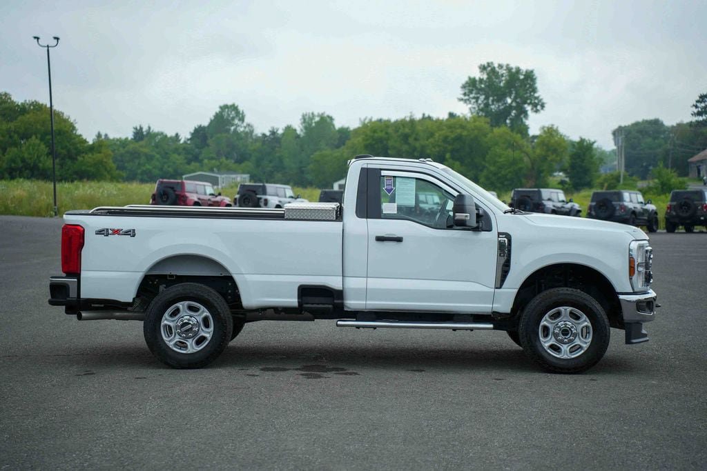 Used 2026 Ford F250 XLT AWD/4WD image 4
