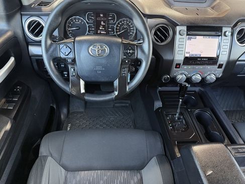 Used 2018 Toyota Tundra SR5 image 9