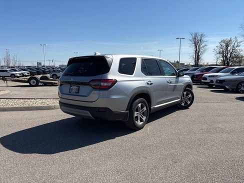 Certified 2025 Honda Pilot EX-L image 13