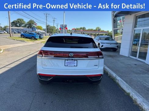 Certified 2024 Volkswagen Atlas Cross Sport SE AWD/4WD image 7