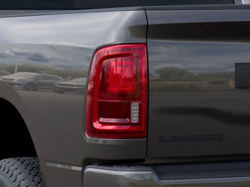New 2026 RAM 2500 Laramie AWD/4WD image 14