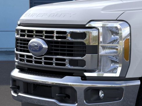 New 2026 Ford F350 XLT image 17