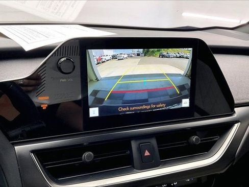 Used 2025 Lexus UX 300h FWD w/ Accessory Package (Z1) image 24