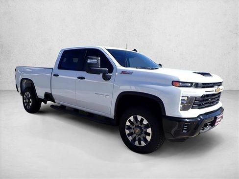 New 2025 Chevrolet Silverado 2500 Custom w/ Custom Value Package image 6
