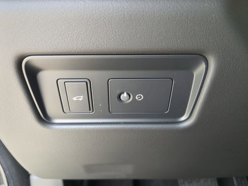 New 2026 Jaguar F-PACE R-Dynamic S image 28