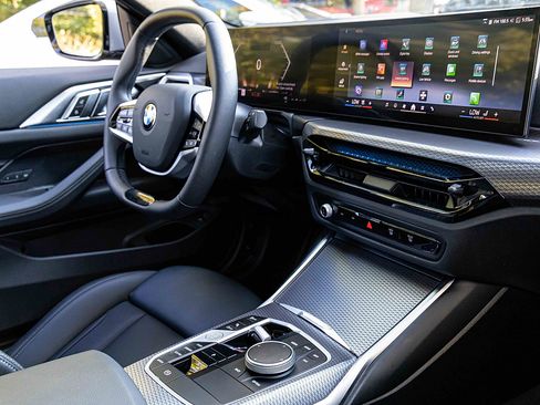 Used 2025 BMW 430i xDrive 430i xDrive w/ Premium Package image 22