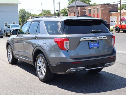 Used 2024 Ford Explorer XLT w/ Equipment Group 202A AWD/4WD image 19