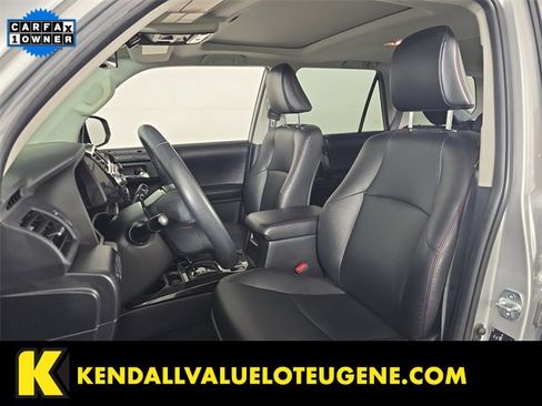 Used 2016 Toyota 4Runner Trail Premium image 18