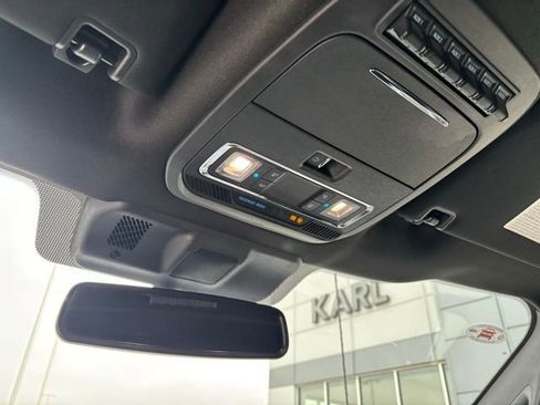 Used 2024 Ford F350 Platinum w/ Tremor Off-Road Package image 32