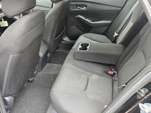 Certified 2024 Honda Accord EX image 9