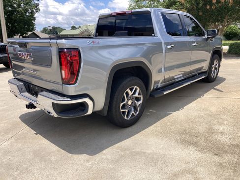 Used 2026 GMC Sierra 1500 SLT w/ SLT Premium Plus Package AWD/4WD image 2