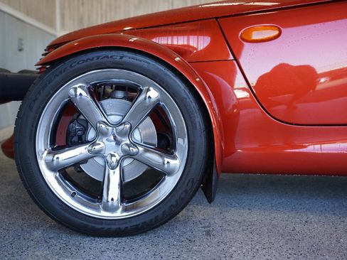 Used 2001 Plymouth Prowler image 32
