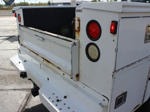 Used 2019 Ford F350 XL w/ Power Equipment Group image 6