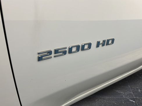 Used 2021 Chevrolet Silverado 2500 W/T w/ WT Convenience Package AWD/4WD image 34