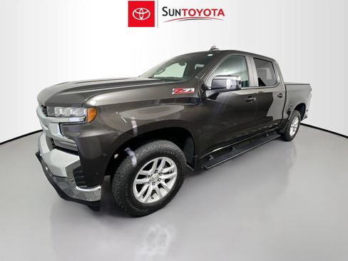 Used 2021 Chevrolet Silverado 1500 LT w/ Z71 Off-Road Package image 9