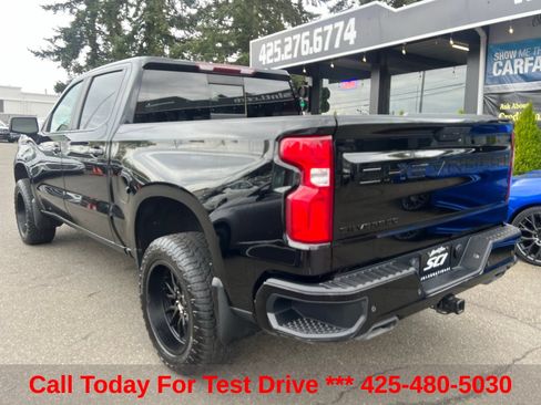 Used 2021 Chevrolet Silverado 1500 LT Trail Boss w/ Convenience Package II AWD/4WD image 4