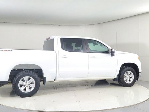 Used 2023 Chevrolet Silverado 1500 LT w/ Work Truck Package image 7
