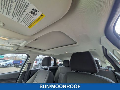 Used 2017 Ford Focus SEL w/ Cold Weather Package image 28