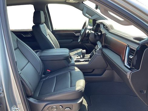 Certified 2025 GMC Sierra 1500 Denali image 10