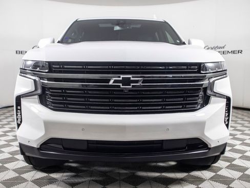 Used 2022 Chevrolet Suburban RST w/ Sport Performance Package image 7