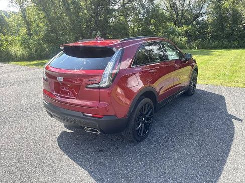 Certified 2023 Cadillac XT4 Sport w/ LPO, ONYX Package AWD/4WD image 5