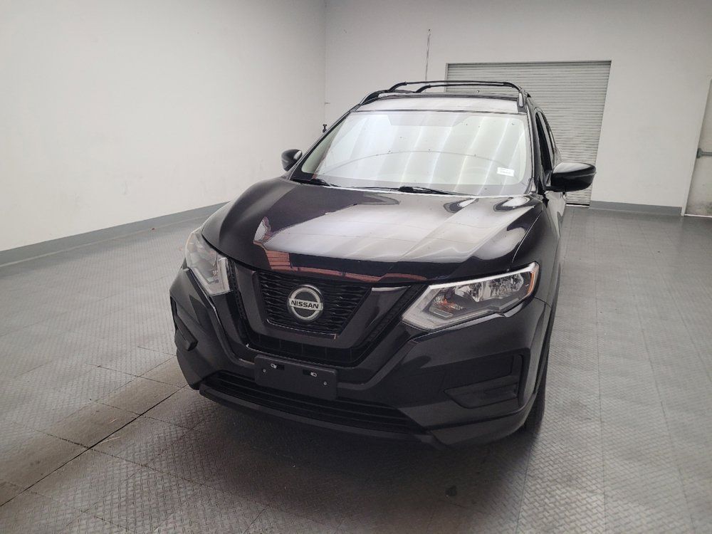 Used 2018 Nissan Rogue SV FWD image 15