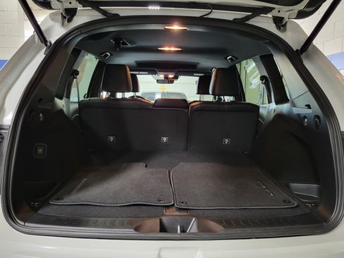 Used 2025 Honda Passport Black Edition image 9