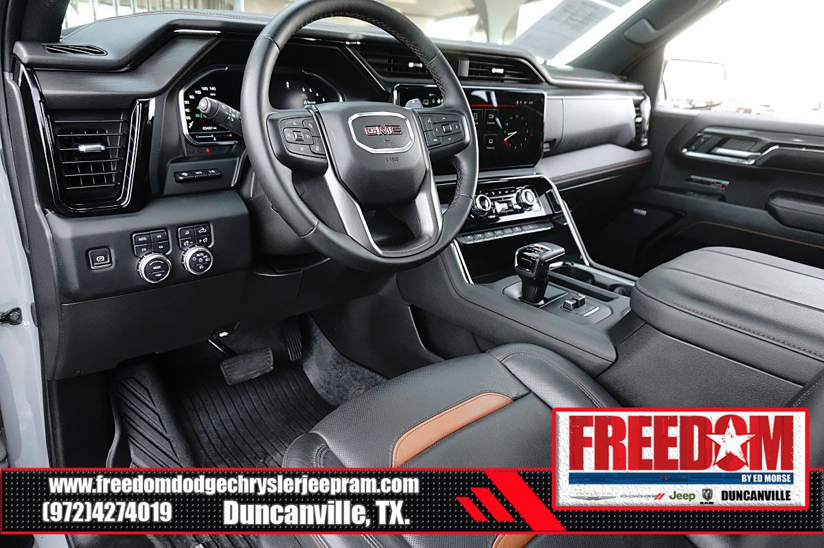 Used 2024 GMC Sierra 1500 AT4 w/ Technology Package AWD/4WD image 10