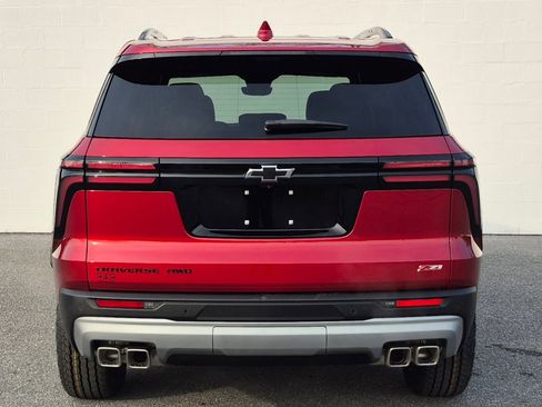 New 2026 Chevrolet Traverse Z71 w/ Driver Confidence Package image 15