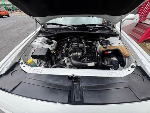 Used 2016 Dodge Challenger R/T Plus RWD image 29
