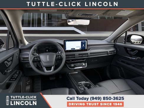 New 2026 Lincoln Corsair Grand Touring image 9