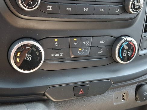 Used 2024 Ford Transit 250 Low Roof w/ Exterior Upgrade Package image 15