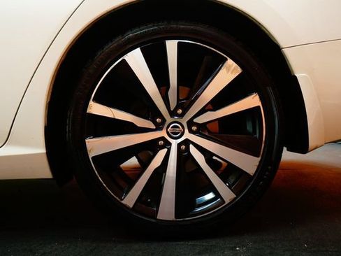 Used 2019 Nissan Altima 2.5 SR FWD image 63