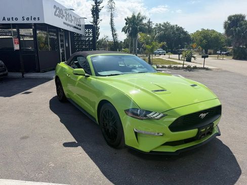 Used 2020 Ford Mustang Premium RWD image 3