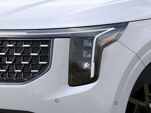 New 2026 Kia Carnival SX FWD image 10