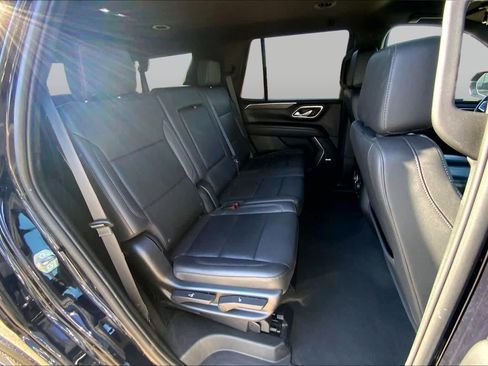 Used 2023 Chevrolet Tahoe LT w/ Luxury Package AWD/4WD image 20