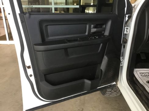 Used 2024 RAM 3500 Tradesman image 8