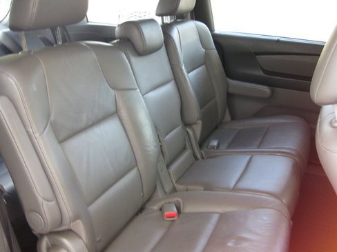 Used 2015 Honda Odyssey EX-L image 25
