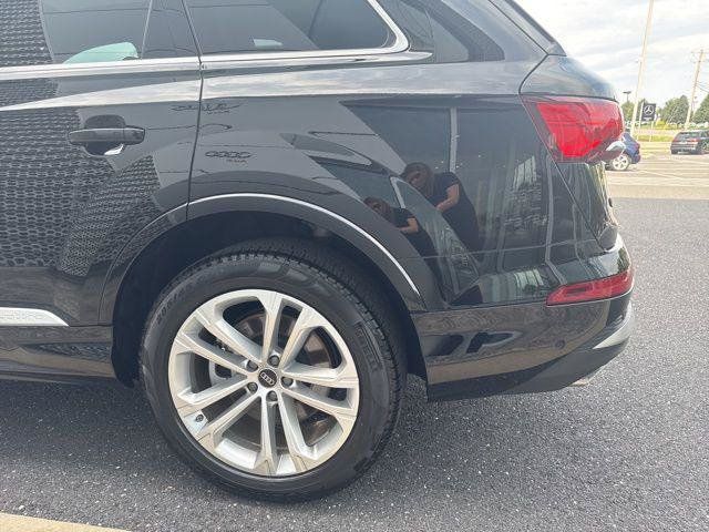 Used 2025 Audi Q7 3.0T Premium Plus AWD/4WD image 28