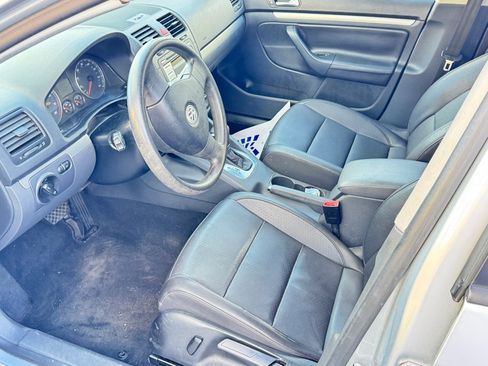 Used 2009 Volkswagen Jetta S FWD image 11