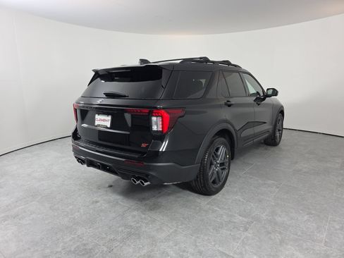New 2026 Ford Explorer ST w/ Sun And Sound Package AWD/4WD image 6