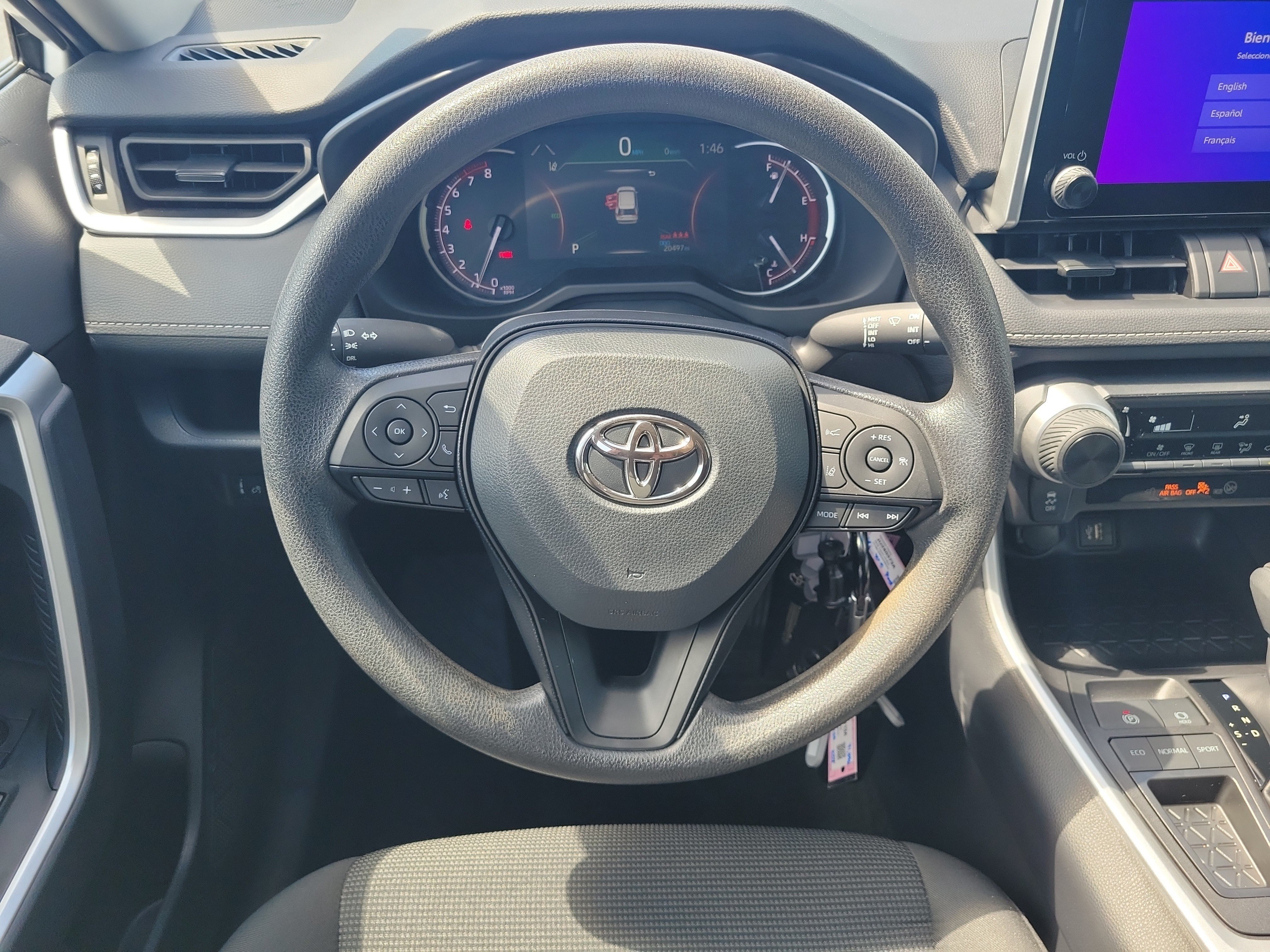 Used 2024 Toyota RAV4 LE FWD image 15