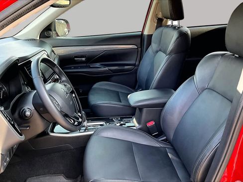 Used 2020 Mitsubishi Outlander SEL FWD image 8
