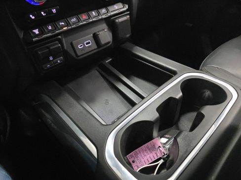 Used 2023 GMC Sierra 3500 AT4 w/ AT4 Preferred Package image 24